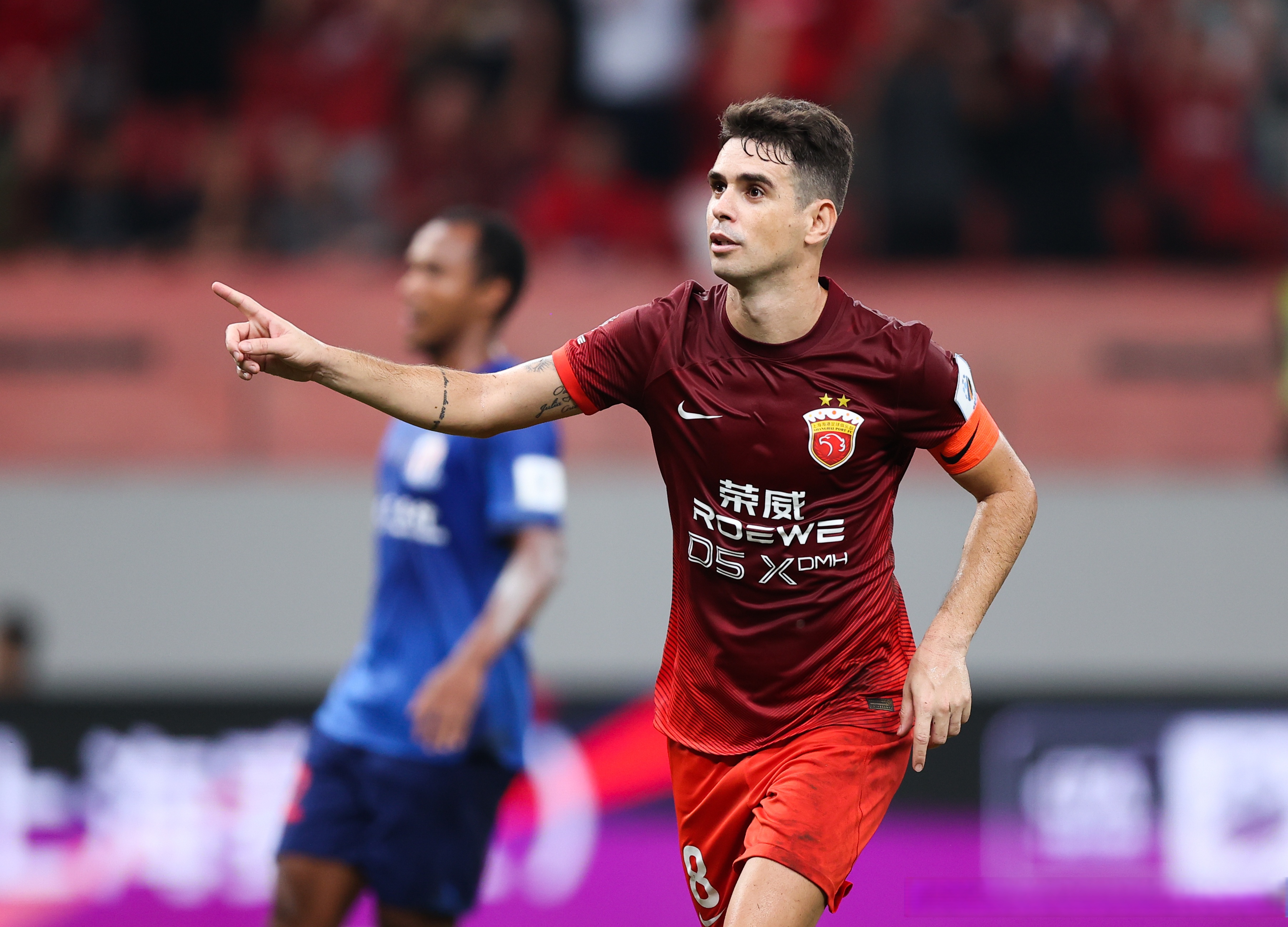 世界杯队主教练发声，誓言带队登顶