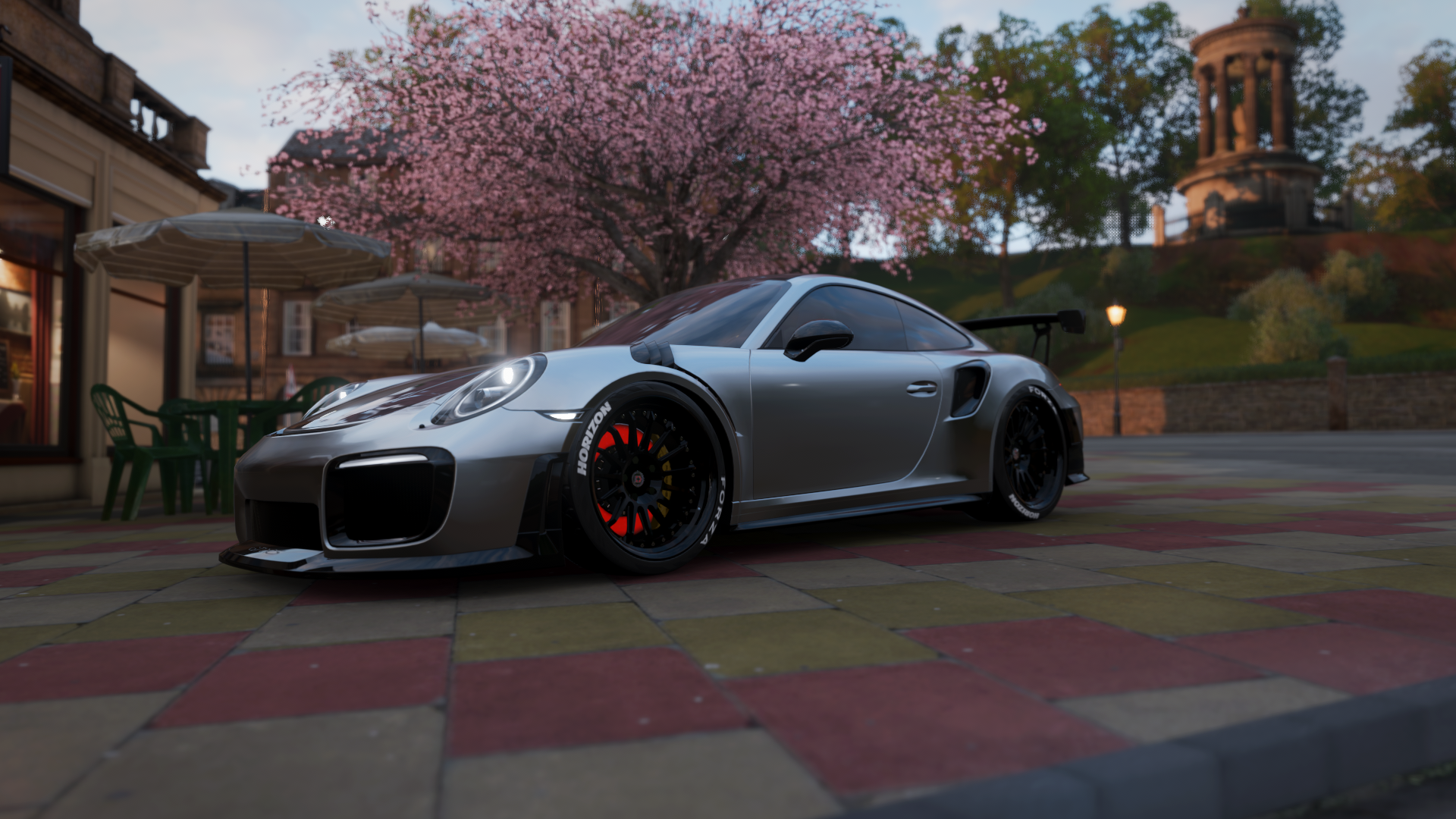 节奏大师的传承，从安联球场到美加墨的绿色棋盘