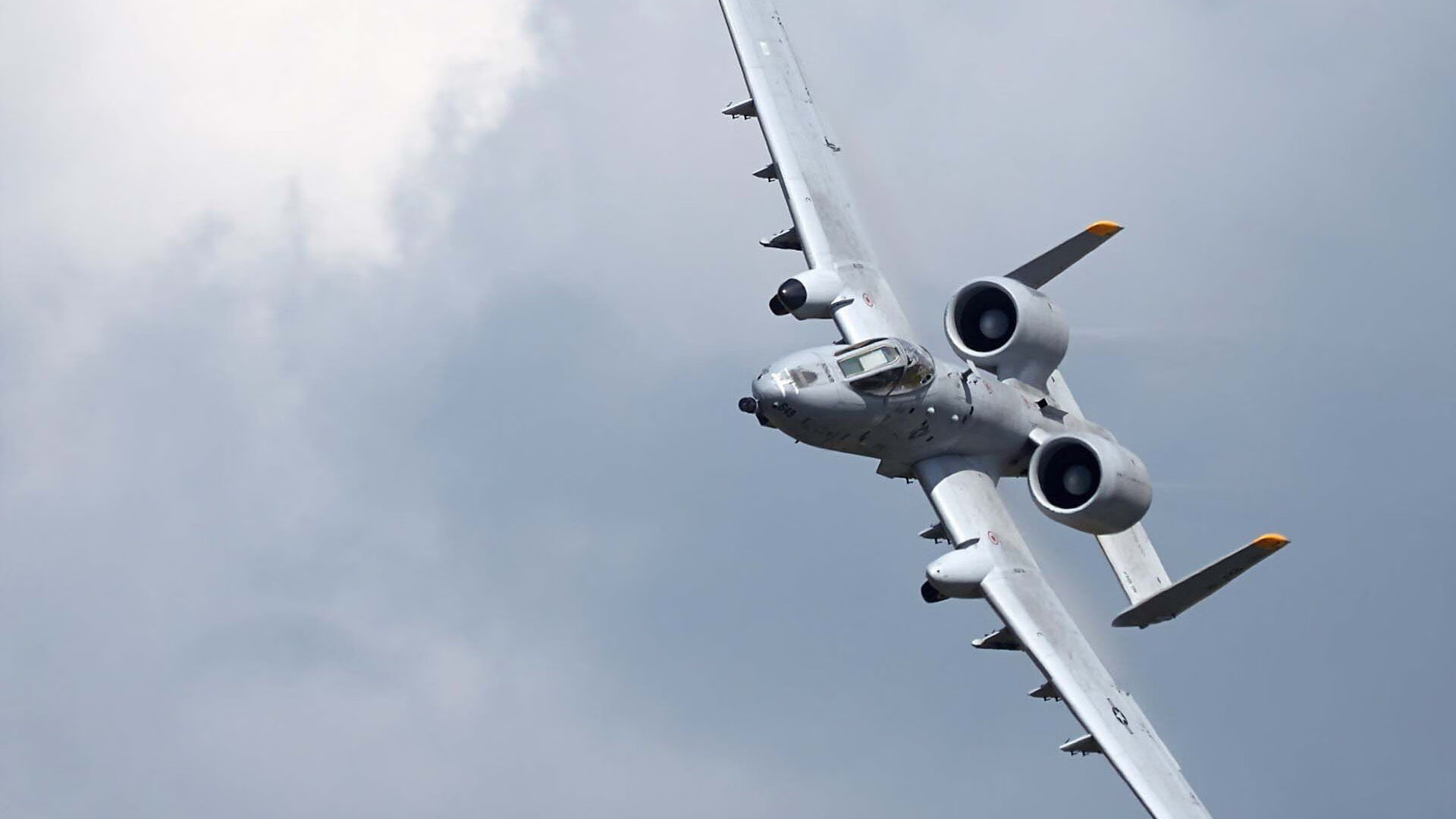 时空交集的北欧神话，布鲁诺的黄昏爆发与利物浦的丹麦黎明