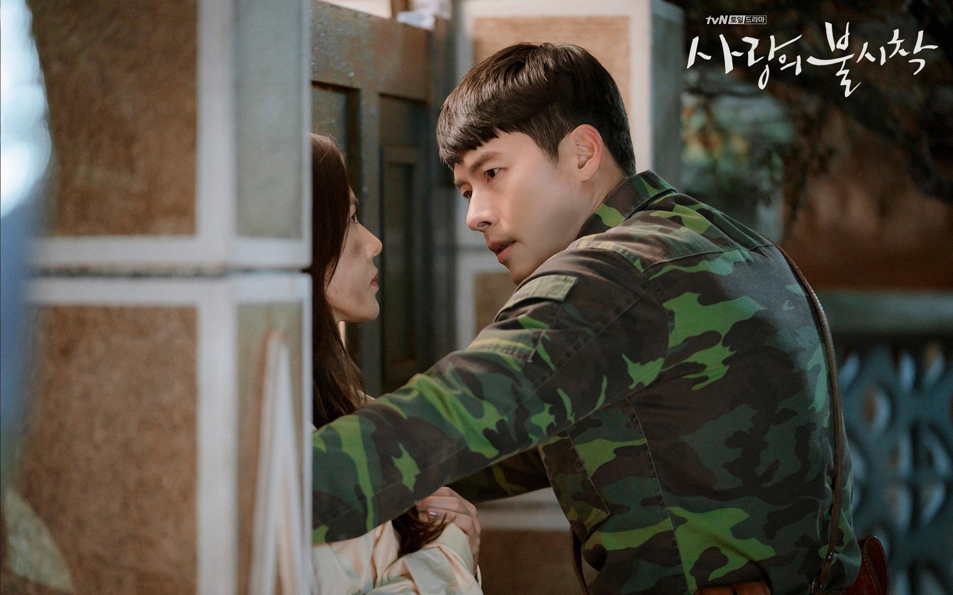 弯道超车与关键封盖，当F1街道赛遇上篮球战术，都是赛道的较量