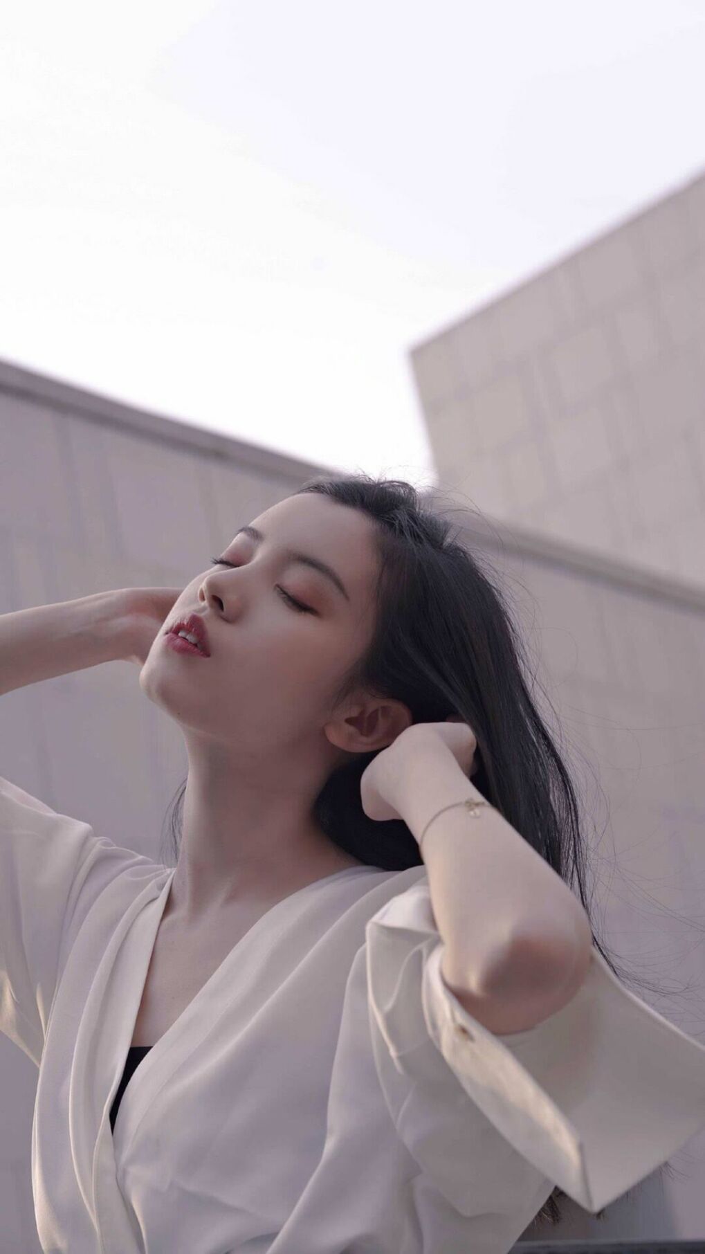 以下是为您构思的文章标题与正文